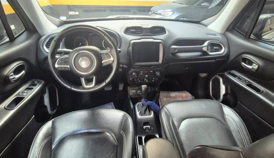 JEEP RENEGADE 2.0 16V TURBO DIESEL LONGITUDE 4P 4X4 AUTOMÁTICO JEEP RENEGADE 2.0 16V TURBO DIESEL LONGITUDE 4P 4X4 AUTOMÁTICO
